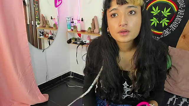 MeowMota  online show from 05-21-26, 06:04