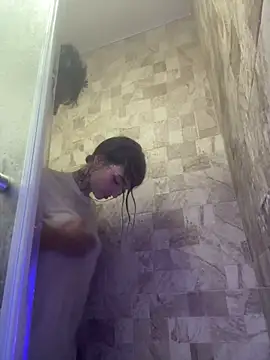 dulce-katt online show from 04-21-26, 02:51