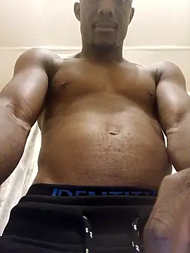 Snapshot of Reloadedcock chatting on 01-12-26, 08:25 Reloadedcock online show from 01-12-26, 08:25