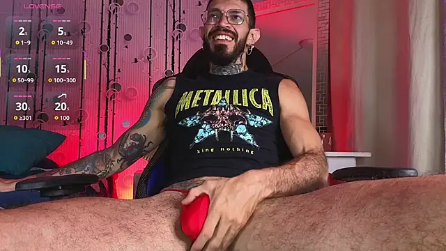 Snapshot of Simon_Rz chatting on 01-13-26, 12:32 Simon Rz online show from 01-13-26, 12:32