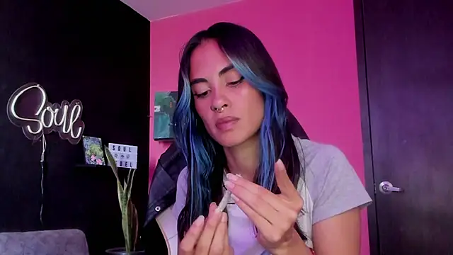 azula lillet online show from 03-24-26, 08:47