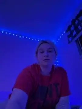 Snapshot of NeedyQueen chatting on 03-27-26, 06:19 NeedyQueen online show from 03-27-26, 06:19