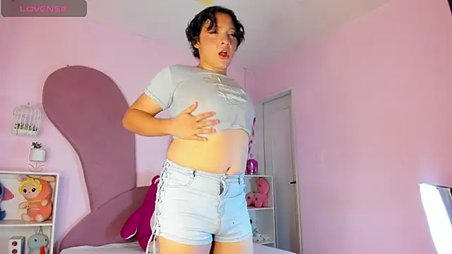 Nicki Ripperton online show from 02-24-26, 12:03