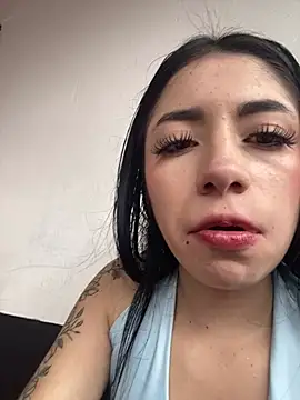 Snapshot of LunaSeduct chatting on 01-10-26, 05:15 LunaSeduct online show from 01-10-26, 05:15