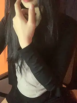 Snapshot of Jennybae23 chatting on 02-10-26, 06:12 Jennybae23 online show from 02-10-26, 06:12