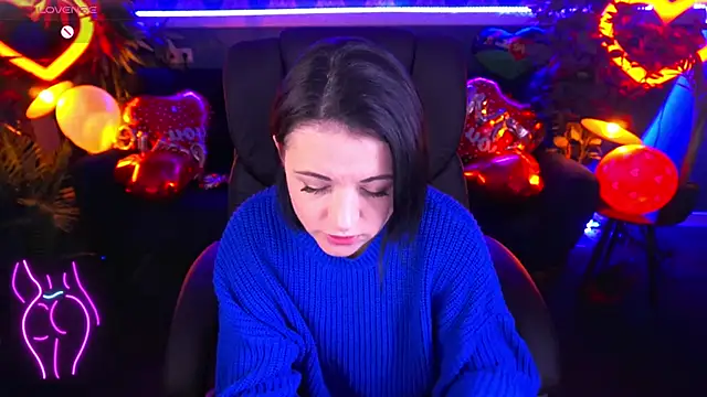 Dafni Monn online show from 02-11-25, 06:40