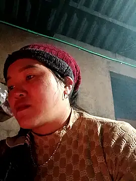 Snapshot of Nelina- chatting on 01-11-26, 01:38 Nelina- online show from 01-11-26, 01:38