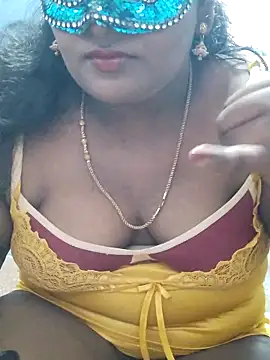 Snapshot of divyasree1431 chatting on 06-21-26, 04:04 divyasree1431 online show from 06-21-26, 04:04