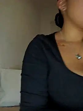 Angelmoon04 online show from 03-25-26, 03:23