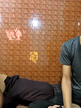 Antique stickchart couple online show from 02-13-26, 04:08