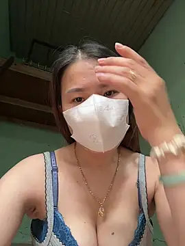 Snapshot of July-love chatting on 02-06-26, 07:02 July-love online show from 02-06-26, 07:02