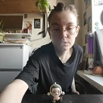 Shy Bamby online show from 04-13-26, 12:32