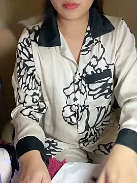 Snapshot of An-An19 chatting on 01-13-26, 02:00 An-An19 online show from 01-13-26, 02:00