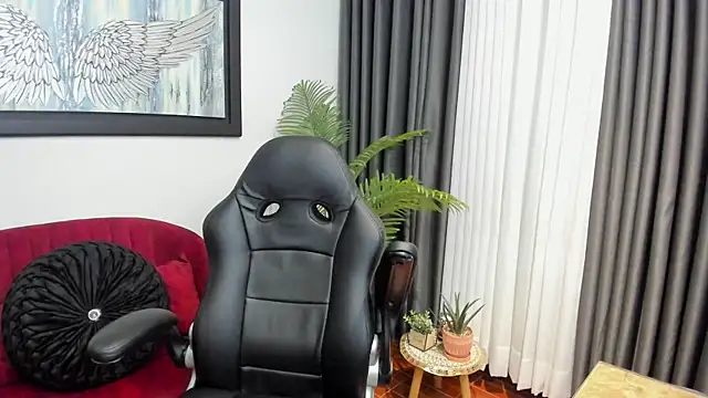 VictoriaPaker online show from 03-24-26, 11:59