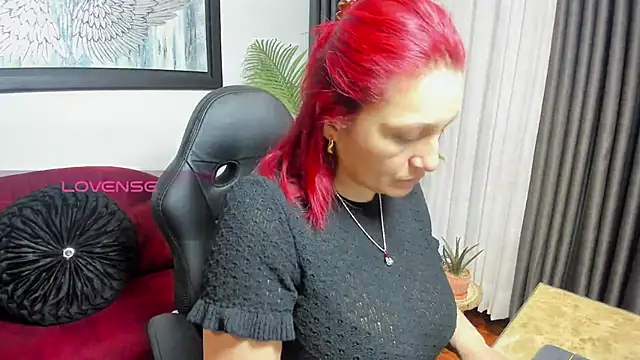 VictoriaPaker online show from 03-25-26, 10:10