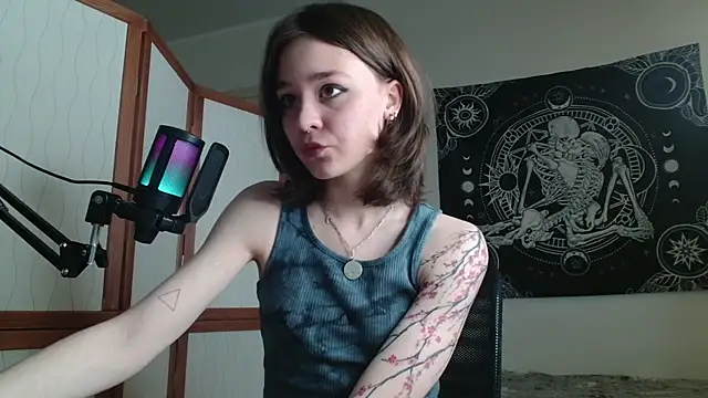 Mysterious Toy online show from 02-10-26, 05:06