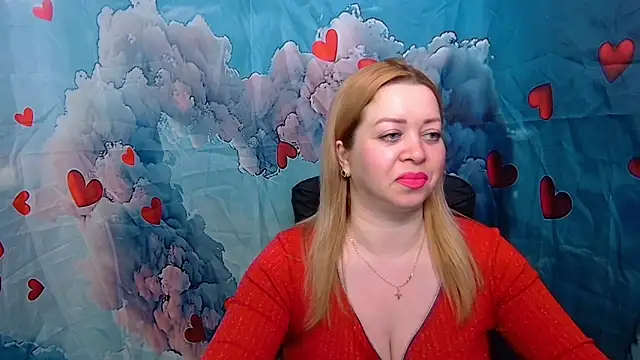 Snapshot of OliviaVerr chatting on 02-14-26, 12:57 OliviaVerr online show from 02-14-26, 12:57