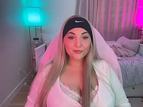 BellaMarieXO online show from 02-03-26, 09:53