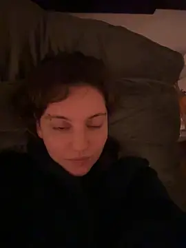 Snapshot of witchdub chatting on 05-27-26, 02:52 witchdub online show from 05-27-26, 02:52