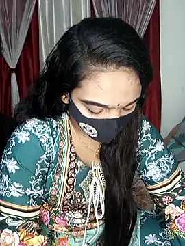 Snapshot of Ms_Zara90 chatting on 01-14-26, 04:23 Ms Zara90 online show from 01-14-26, 04:23