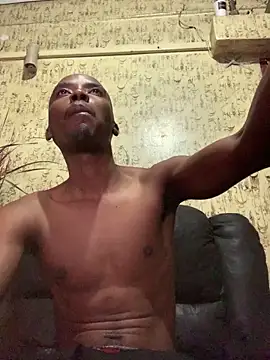 Snapshot of blackmannfly chatting on 04-03-26, 08:40 blackmannfly online show from 04-03-26, 08:40