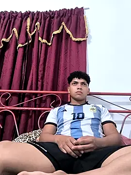 VersedChip online show from 02-07-26, 12:03