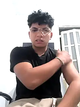 VersedChip online show from 03-14-26, 06:52