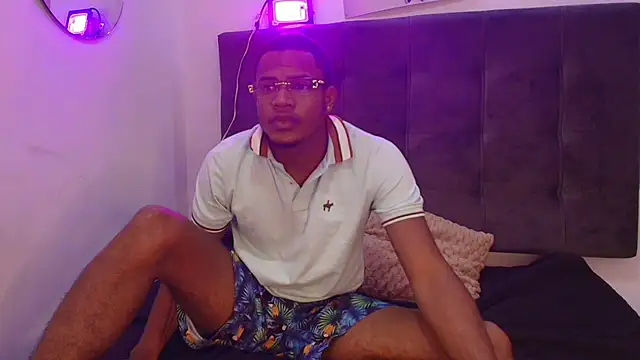 Latinblack 98 online show from 01-11-26, 01:16