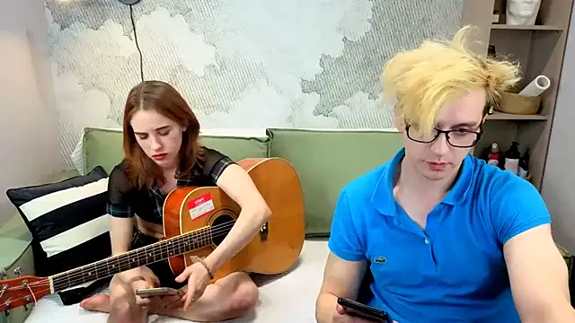 Snapshot of TemptCouple chatting on 01-14-26, 02:55 TemptCouple online show from 01-14-26, 02:55