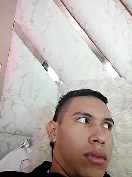 Scook Gray  online show from 02-28-26, 04:41