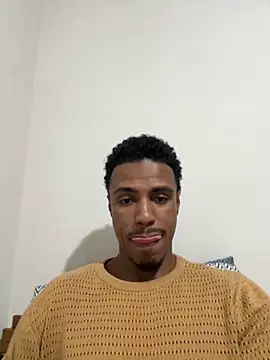 LorenzoBlack27 online show from 05-12-26, 12:08