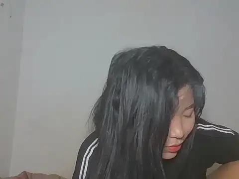 Zyeiii online show from 05-23-26, 10:08