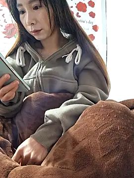 Snapshot of Adela-222 chatting on 01-10-26, 02:13 Adela-222 online show from 01-10-26, 02:13