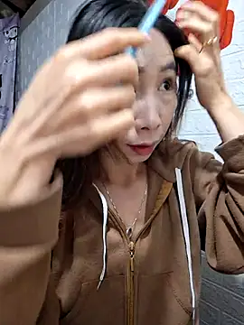 Snapshot of Adela-222 chatting on 01-14-26, 01:33 Adela-222 online show from 01-14-26, 01:33