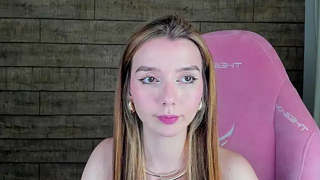 VanessaVienne online show from 01-16-26, 04:11