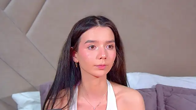 VanessaVienne online show from 03-10-26, 04:34