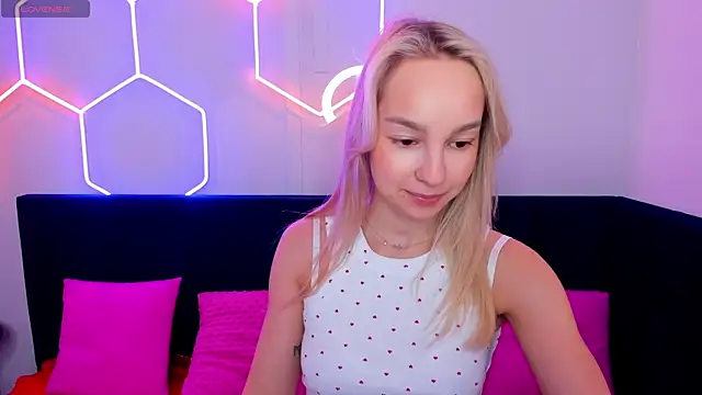 DaisyMellifluous online show from 01-12-26, 01:44