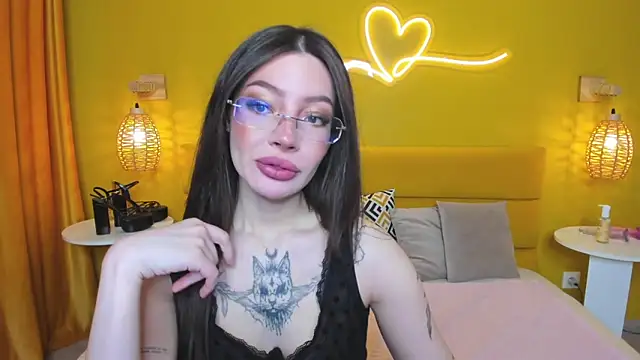 Snapshot of IvyDainty chatting on 05-03-26, 01:22 IvyDainty online show from 05-03-26, 01:22