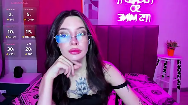 Snapshot of IvyDainty chatting on 07-04-26, 01:23 IvyDainty online show from 07-04-26, 01:23