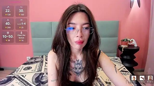 Snapshot of IvyDainty chatting on 07-23-26, 01:30 IvyDainty online show from 07-23-26, 01:30