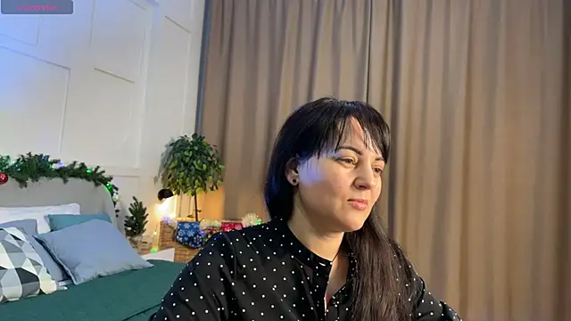  SilkyShadow  online show from 01-15-26, 01:10