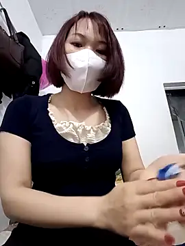 Snapshot of Anna-2k chatting on 02-28-26, 11:28 Anna-2k online show from 02-28-26, 11:28