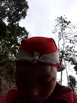 Snapshot of miray- chatting on 01-09-26, 05:54 miray- online show from 01-09-26, 05:54