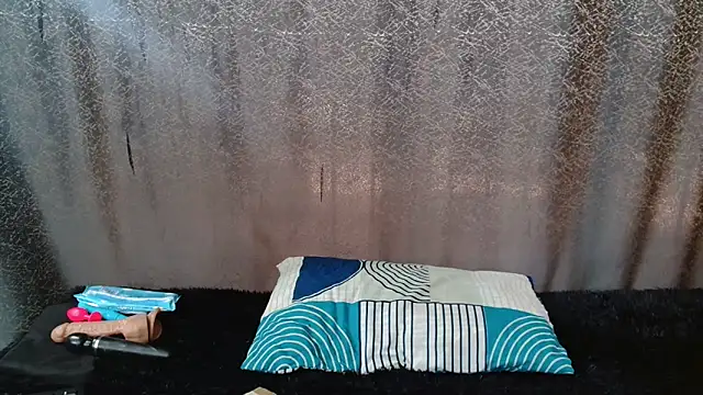 Amanda April online show from 03-10-26, 07:24