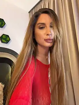Snapshot of LucyBridgette chatting on 06-02-26, 05:15 LucyBridgette online show from 06-02-26, 05:15
