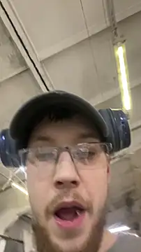 Snapshot of Dildogang chatting on 02-20-26, 09:00 Dildogang online show from 02-20-26, 09:00