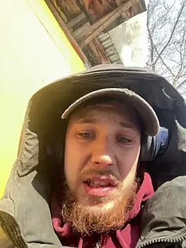 Snapshot of Dildogang chatting on 02-27-26, 03:50 Dildogang online show from 02-27-26, 03:50