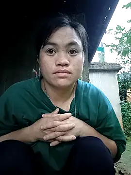 Snapshot of Chaomay_k9 chatting on 02-25-26, 11:36 Chaomay k9 online show from 02-25-26, 11:36