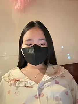 Gwen879 online show from 02-09-26, 01:09