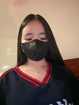 Gwen879 online show from 03-11-26, 10:32